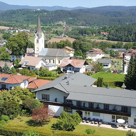 Beautyfarm Landhaus Servus Фельден-ам-Вертерзе Екстер'єр фото